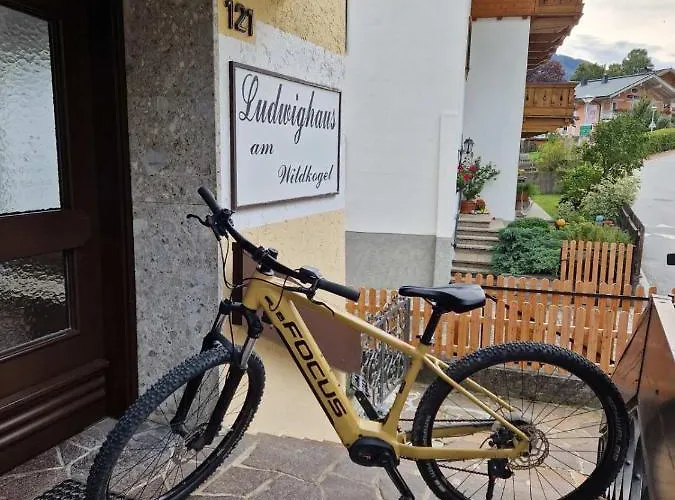 Δωμάτια σε οικογενειακή κατοικία Ludwighaus *