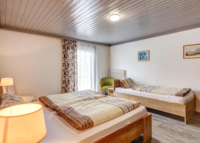 Δωμάτια σε οικογενειακή κατοικία Ludwighaus